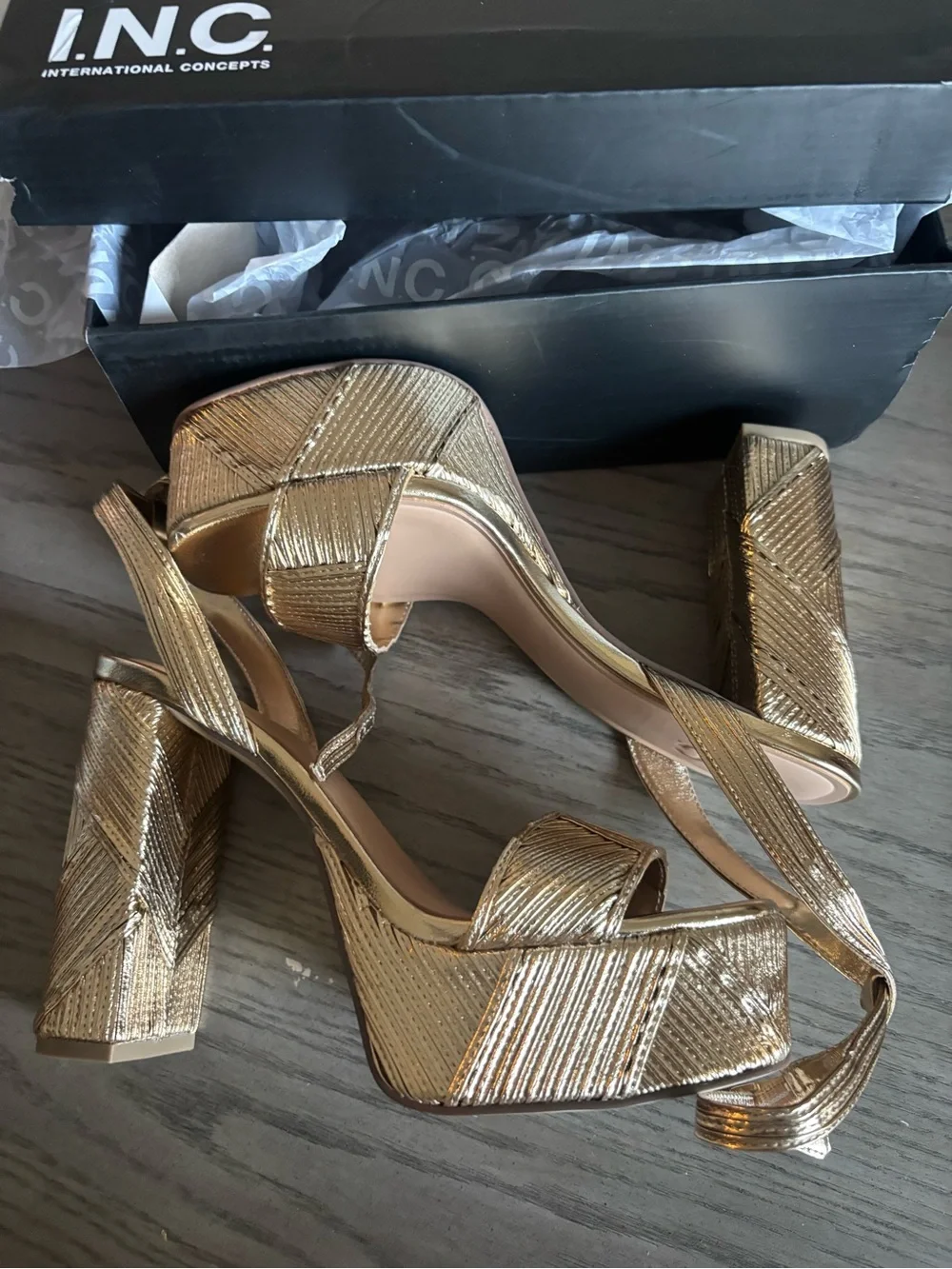 INC International Concepts Metallic Gold Platform Block Heel Sandals size 9.5